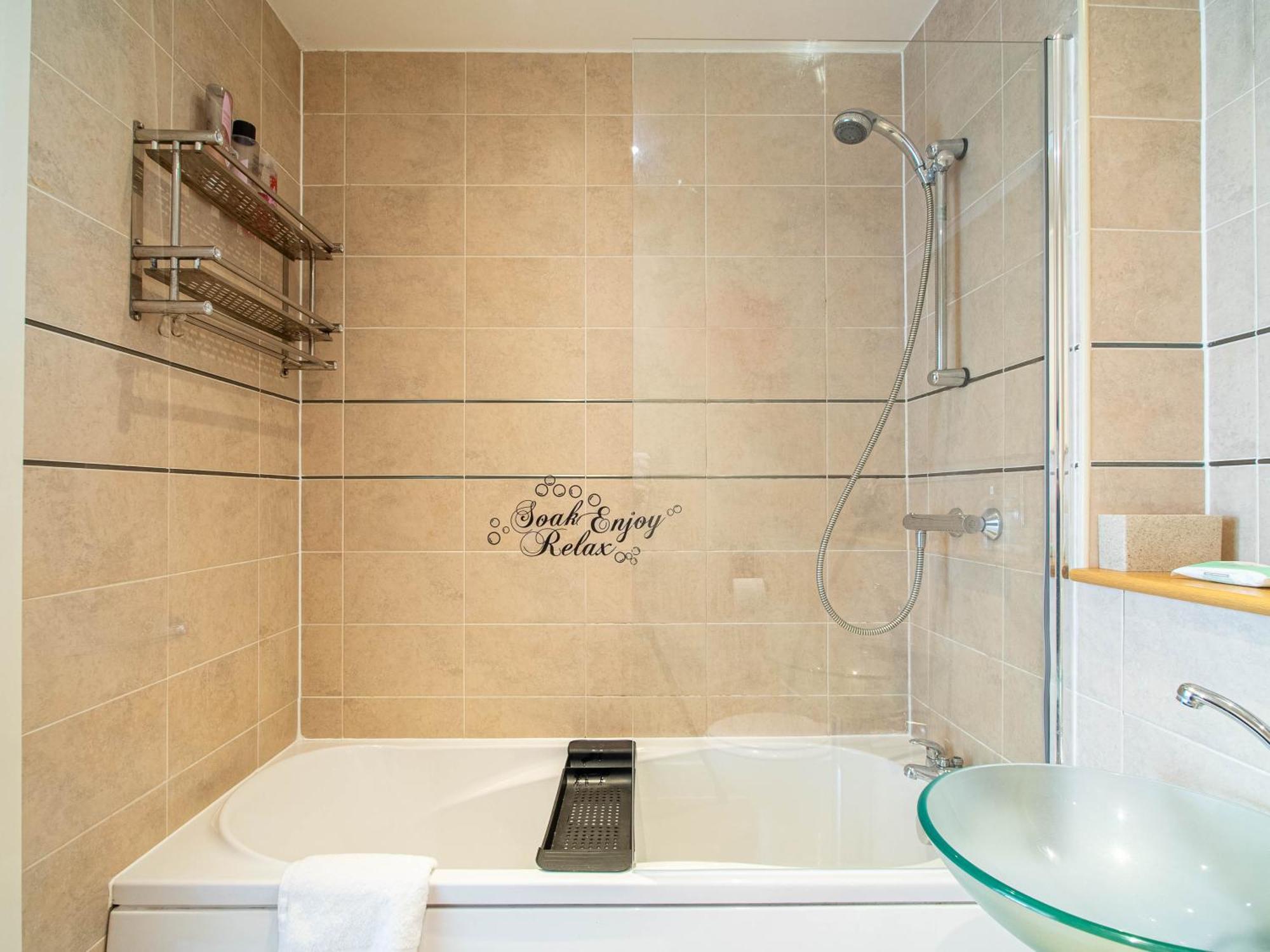 Apartamento Prime Area, Stylish 2 - Bed, Netflix, Games & Parking